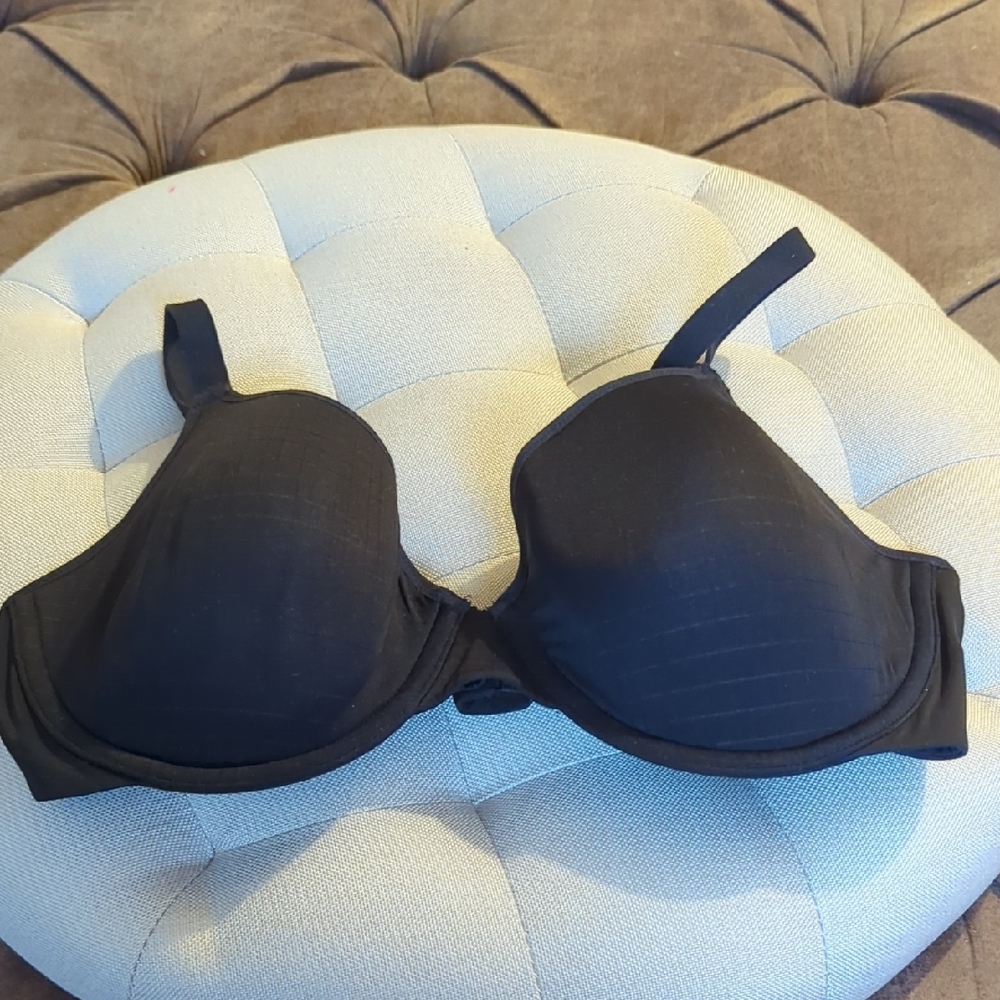 Warner's Black Smooth Underwire Bra
